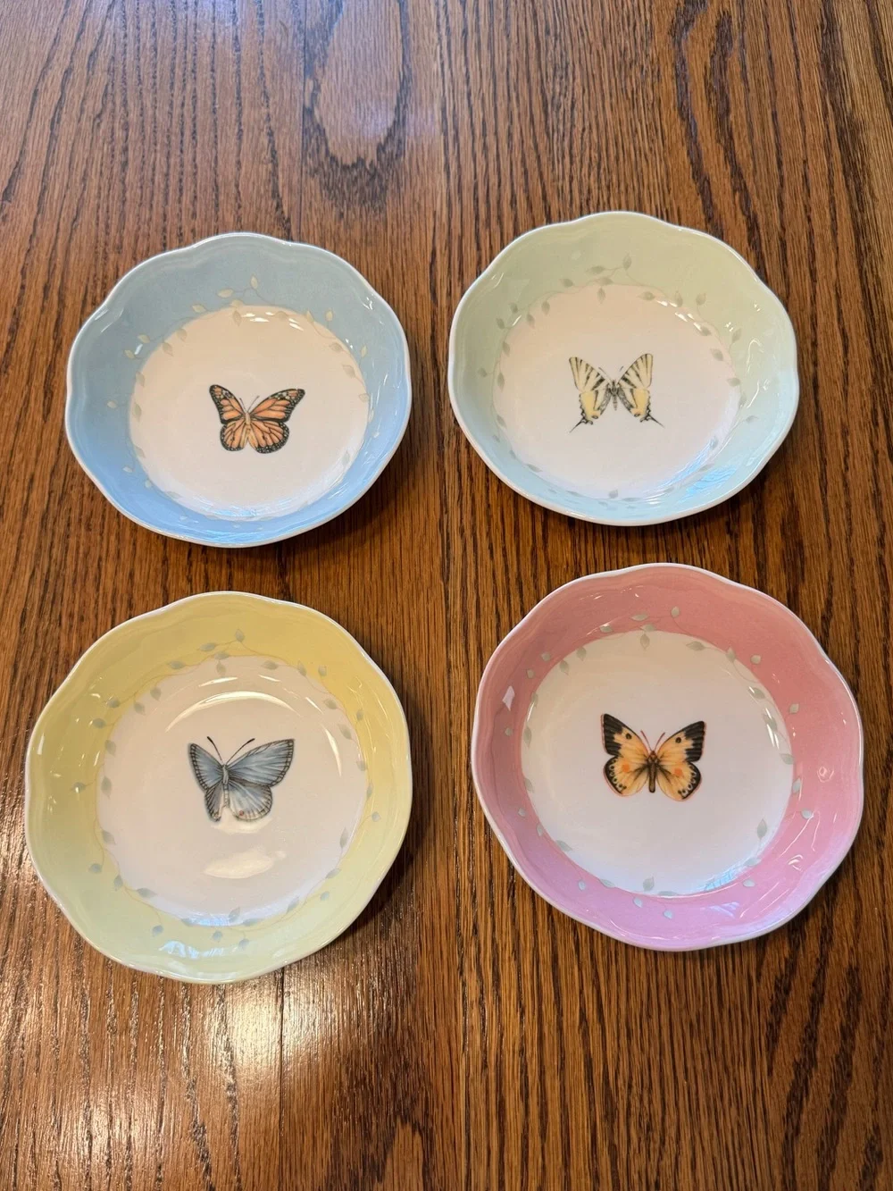 Lenox Butterfly Meadow Fruit Bowls - Set of 4 EUC